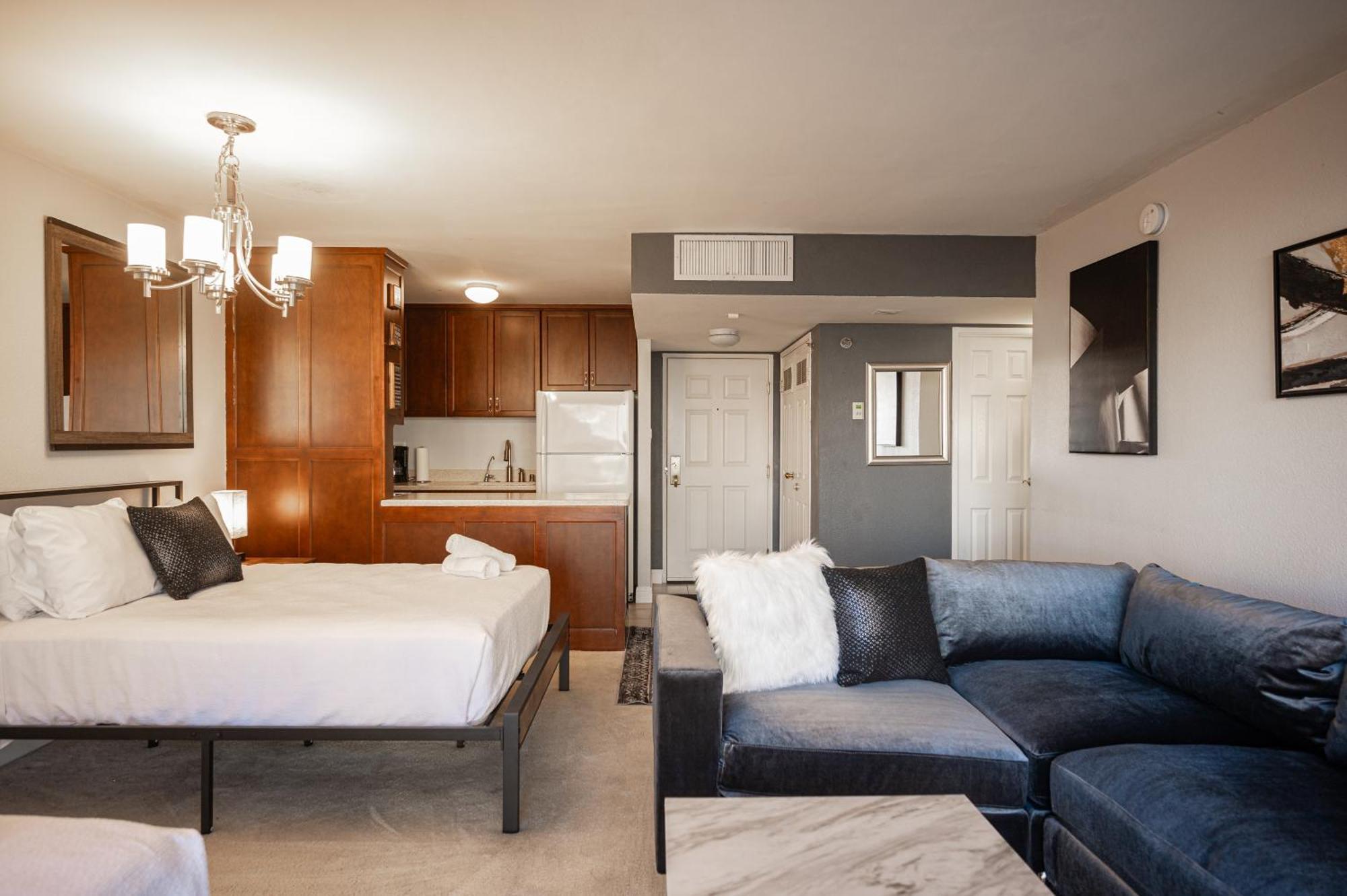 Iconic Vegas Views - 6 Comfy Beds, No Resort Fees, Center Strip! Las Vegas Exterior foto